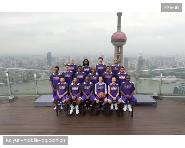 NBA球员家庭日活动温情上演，球迷大呼感动