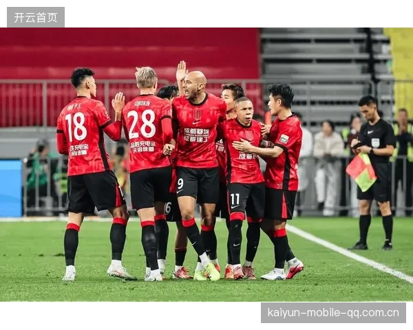 成都蓉城的内线推进给比赛注入更多可能